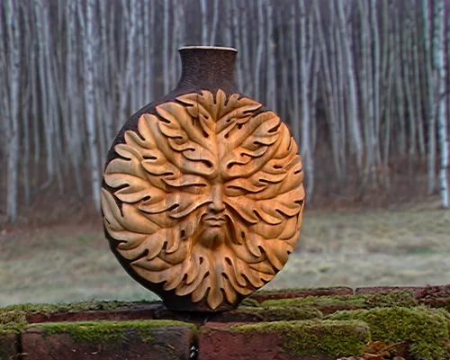 Michelle Holzapfel: Woodturner and Carver